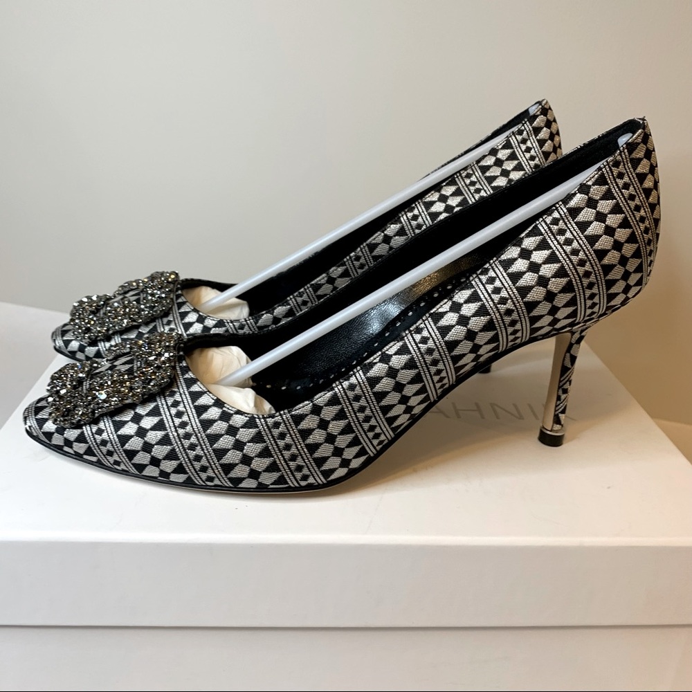 Brand-new Manolo Blahnik hangisi |size 38.5